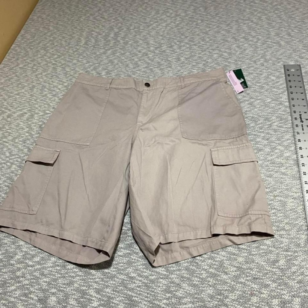 Wild Fable grey cargo shorts NWT Size XXL . SKU-A562#cargo‎